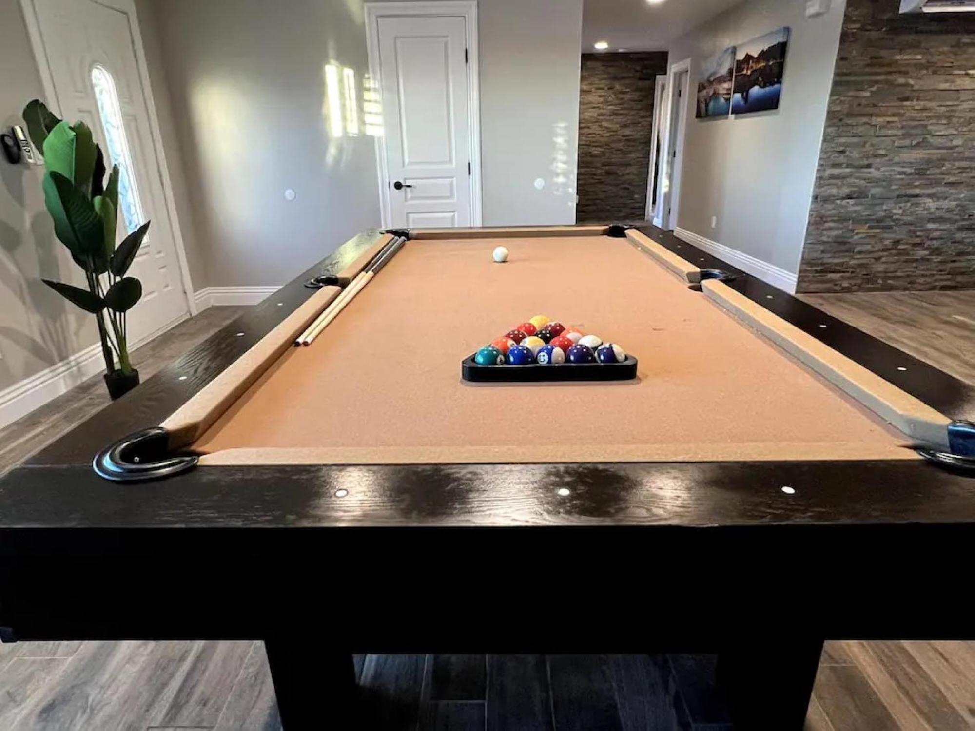 לאס וגאס Lux Private Home - Pool, Billiards, 8 Smart Tvs, Board Games, Cotton Bedding - The Stone Sanctuary At Mccullough Hills Trailhead מראה חיצוני תמונה